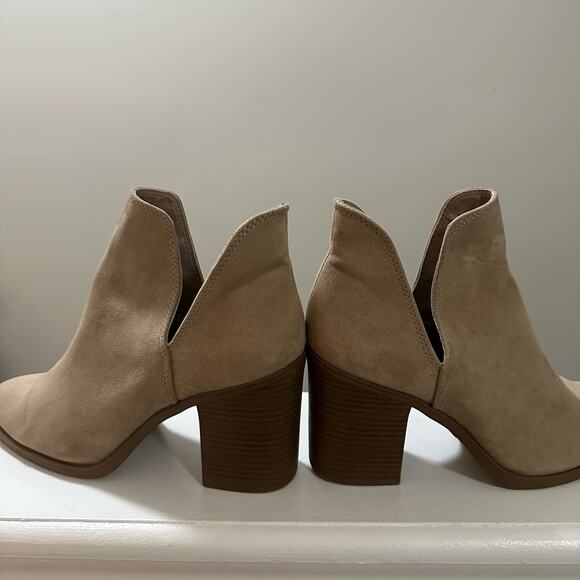 💥QUPID Tan Suede Ankle Booties Women’s size 9 Boots comfy block heel EUC - Picture 12 of 13